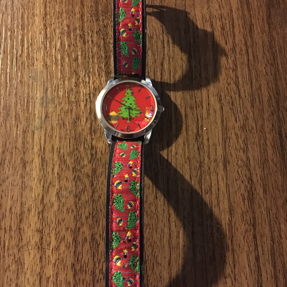 Christmas Tree Watch - Picture 2 of 4